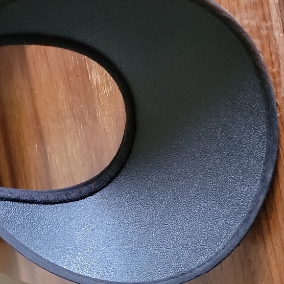 Visor hat Crystal Embellished Visor Hat - Picture 9 of 9